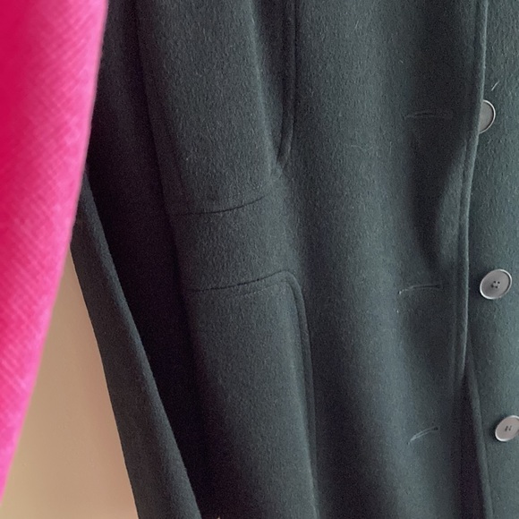 Coat - Picture 5 of 10